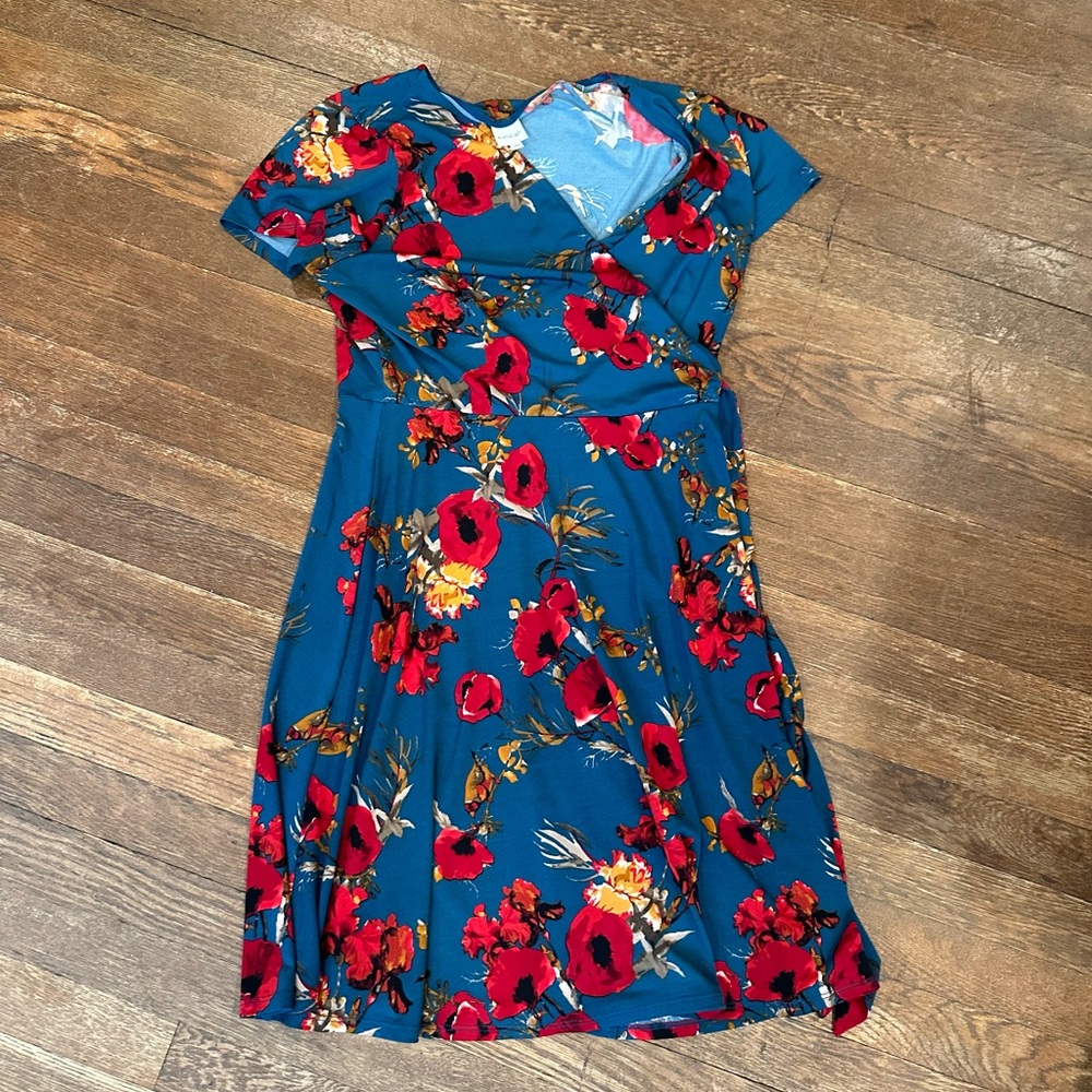 Kaileigh Blue and Red Floral Midi Dress